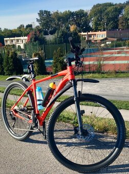 Predám horský pánsky i dámsky bike 29"kolesá top stav záruk - 2