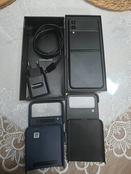 Samsung Galaxy Z Flip 3 128 GB - 2