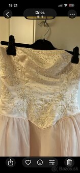 Bledoruzove svadobné šaty - 2