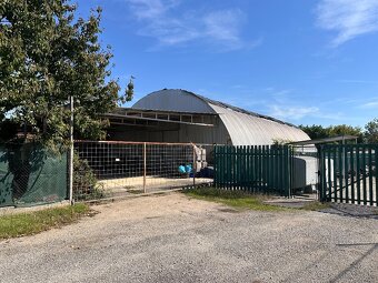 Sklady / pozemok - 2