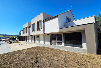 Domov šitý na mieru: váš moderný 4-izbový rodinný dom - 2