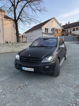 Mercedes Benz ML 320 - 2