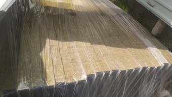 Zateplená chatka s terasou (18m² + 18m²) - 2