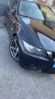 bmw e90 325i - 2