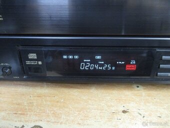 Pioneer CLD-1500 REZERVOVANÝ do ČR. - 2