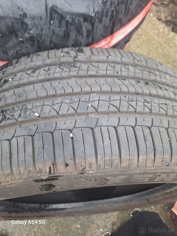 215/50 R18 - 2