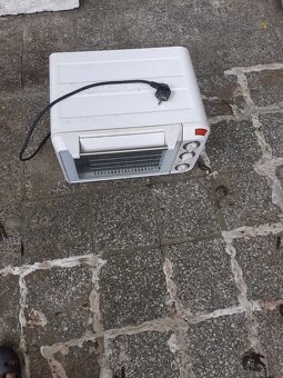 Predam elektricku miniruru chladnicku mraznicku minipracku - 2