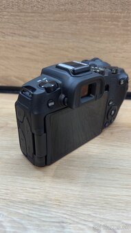 Canon eos RP - 2