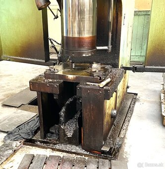 Lis hydraulický PYE 160 - 2