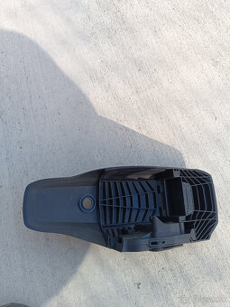 Spodný kryt batérie s dvierkami SPECIALIZED Levo Gen.3 kit V - 2