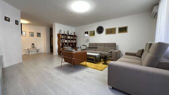 Na predaj: Elegantný 3-izbový byt v centre Piešťan - 2