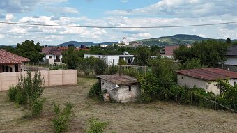 Slnečný pozemok v Štúrove na predaj - 2