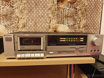 Kazetovy deck Hitachi - 2