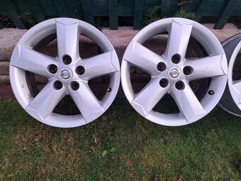 Hliníkové disky 5x114,3 R16 / Nissan Qashqai,Dacia Duster... - 2