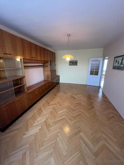 Na predaj priestranný 3-izbový byt, 82 m² – Prievidza, ul. L - 2