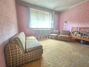 Na predaj rodinný dom v Obyciach, pozemok 1550 m2 - 2