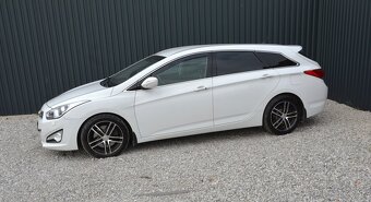 Hyundai i40 CW 1.70 CRDi, SR voz, Automat - 2