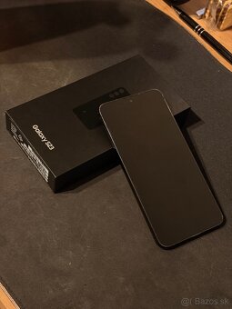 Samsung Galaxy S23 256gb - 2