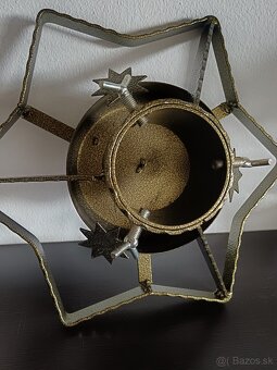 Predám oceľový stojan na vianočný stromček - 2