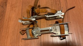 Prvé korčule - kačičky - retro - 2