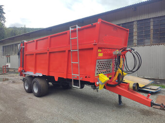 Rozmetadlo hnoja - 2