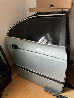 BMW E39 - Dvere sedan - touring - 2