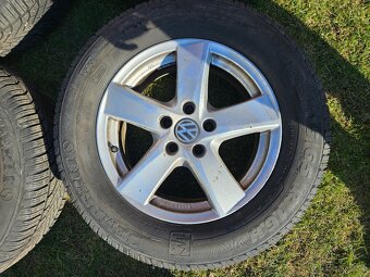 Volkswagen R16 215/65 - 2