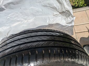 205/55 R17 95V - 2