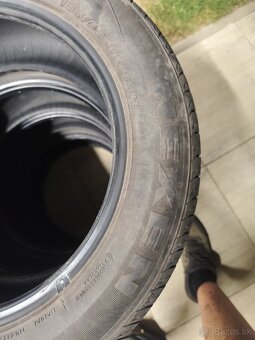 185/60 R15 - 2