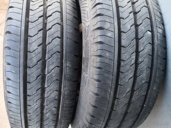 215/70 R15C - 2