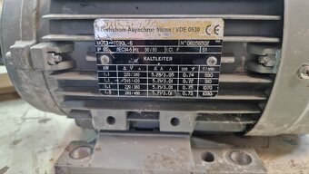 Motor - 2