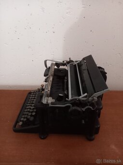 Pisací stroj REMINGTON - 2