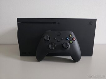 Xbox Series X 1TB v záruke do 7/2027, TOP stav - 2