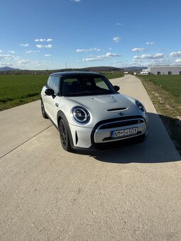 Predám MINI COOPER SE 11/2021 elektrické , ako nové - 2