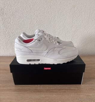 Nike Air Max 87 x Supreme - 2