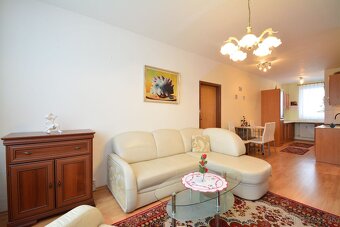 Na predaj 3 - izbový byt Poprad, ulica Moyzesova s balkónom - 2