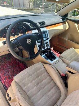 Predám VW Passat B6 Variant 2.0 TDI Highline 103kW Diesel - 2