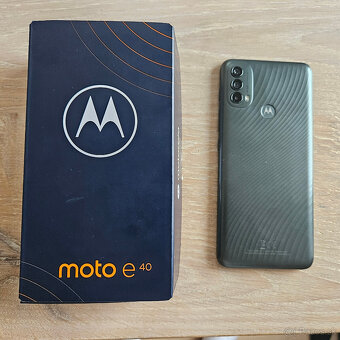 Motorola Moto e40 - 2