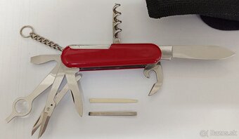 Wenger Delémont Classic s puzdrom - 2
