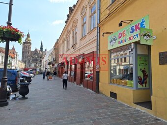 na predaj komerčný priestor 74m2 +výklad Alžbetina ulica, Ko - 2