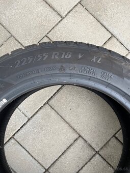 Predám 2 ks zimné pneumatiky Matador 225/55 R18 - 2