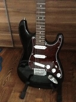stratocaster - 2