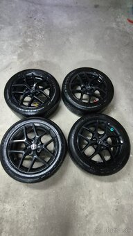 Kia xceed Borbet Y Cierne leskle 7.5x17 5x114.3 ET40 - 2