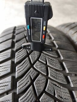 215/60 r16 zimné pneumatiky Good Year - 2