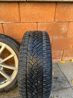 225/45R17 91H - 2