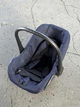 Autosedačka - vajíčko - 2