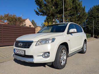 Toyota Rav4 4x4 2.0 benzín 116kW 1. majiteľ. automat - 2