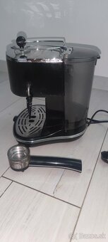 Predam pakovy kavovar Delonghi ECO311 bk - 2