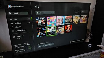 Xbox One S 1TB + joypad a hry - 2