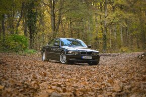 BMW 740iL E38 - 2